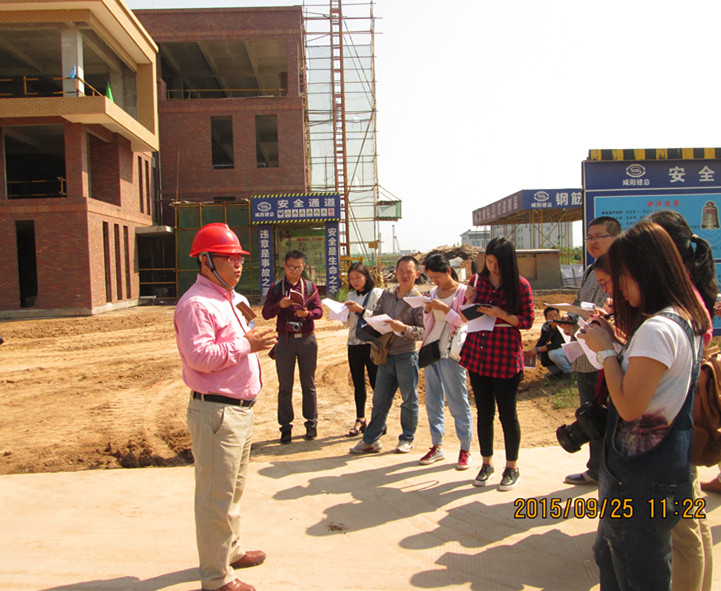 ׷sԽΡ}L(fng)(dng)M(jn)^؝h³